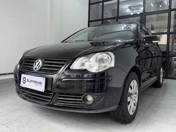 VOLKSWAGEN POLO SEDAN 1.6 MI COMFORTLINE 8V FLEX 4P MANUAL VOLKSWAGEN POLO SEDAN 1.6 MI COMFORTLINE 8V FLEX 4P MANUAL